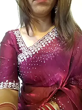 Snapshot of MIss-Naina chatting on February 2025 02:58:02 AM MIss-Naina online show from February 2025 02:58:02 AM