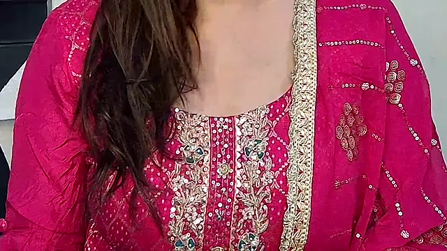 Snapshot of MIss-Naina chatting on October 2025 07:23:02 AM MIss-Naina online show from October 2025 07:23:02 AM