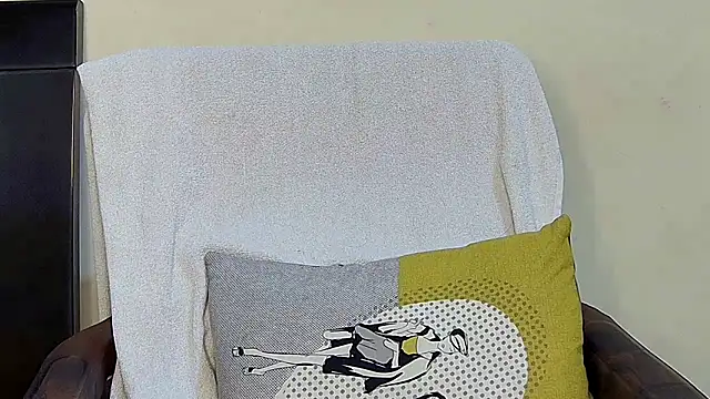 Snapshot of MIss-Naina chatting on November 2025 08:58:02 AM MIss-Naina online show from November 2025 08:58:02 AM