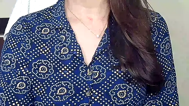 Snapshot of MIss-Naina chatting on February 2026 08:30:01 AM MIss-Naina online show from February 2026 08:30:01 AM