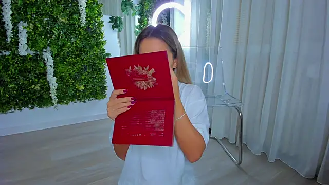 VivienCarter online show from October 2025 09:20:01 PM