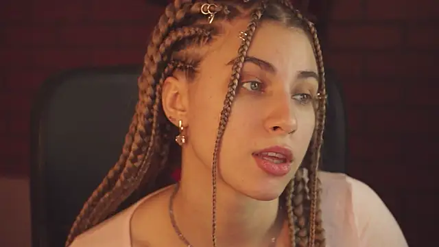 EllieCutes online show from February 2025 12:22:02 PM