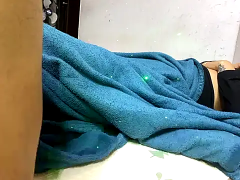 Cam Lion2907 online show from February 2026 12:37:01 PM