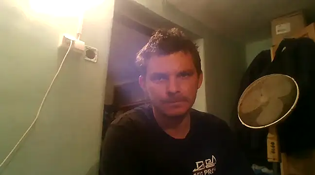 Richardxx29 online show from March 2025 08:51:01 PM
