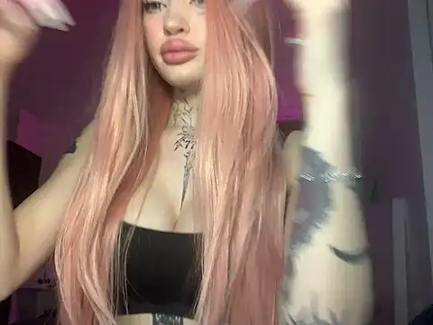 Snapshot of madelinexx chatting on March 2025 12:48:01 AM madelinexx online show from March 2025 12:48:01 AM