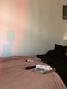 Snapshot of madelinexx chatting on September 2025 01:16:02 PM madelinexx online show from September 2025 01:16:02 PM