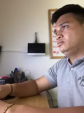 ahntony  69 online show from April 2026 10:07:02 PM