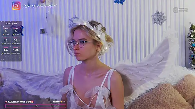 Snapshot of calviafarey chatting on November 2025 10:13:02 PM calviafarey online show from November 2025 10:13:02 PM