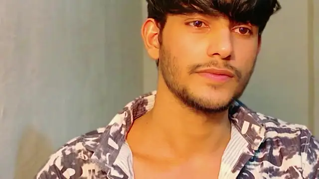 Snapshot of kingkartik7 chatting on February 2026 03:27:01 PM kingkartik7 online show from February 2026 03:27:01 PM