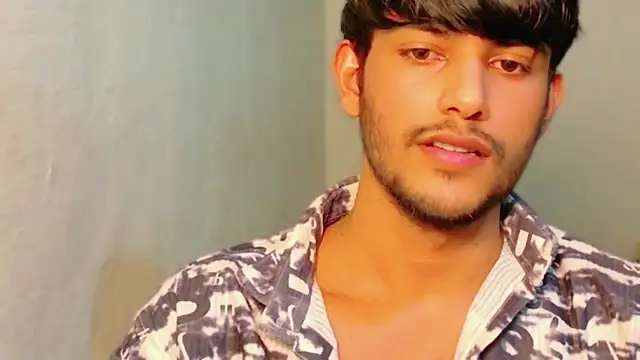 Snapshot of kingkartik7 chatting on February 2026 03:04:01 PM kingkartik7 online show from February 2026 03:04:01 PM