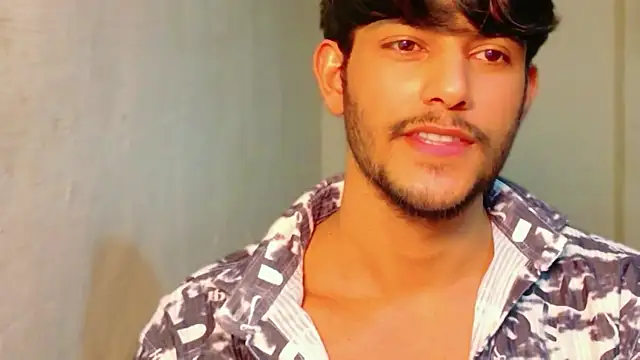 Snapshot of kingkartik7 chatting on February 2026 04:14:02 PM kingkartik7 online show from February 2026 04:14:02 PM