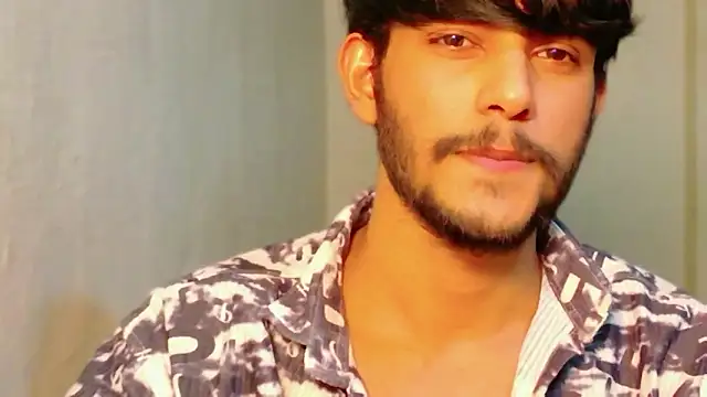 Snapshot of kingkartik7 chatting on February 2026 05:01:01 PM kingkartik7 online show from February 2026 05:01:01 PM