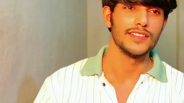 Snapshot of kingkartik7 chatting on March 2026 06:22:01 PM kingkartik7 online show from March 2026 06:22:01 PM