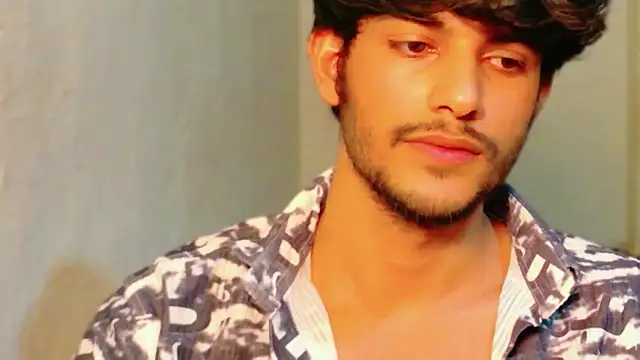 Snapshot of kingkartik7 chatting on March 2026 04:22:02 PM kingkartik7 online show from March 2026 04:22:02 PM