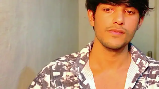 Snapshot of kingkartik7 chatting on April 2026 04:27:01 PM kingkartik7 online show from April 2026 04:27:01 PM