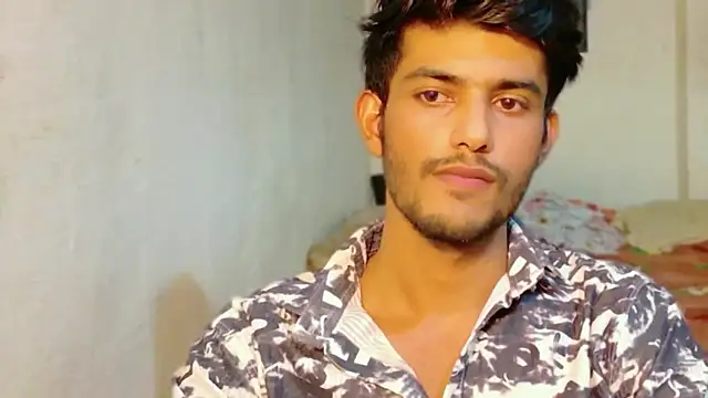 Snapshot of kingkartik7 chatting on May 2026 05:44:01 PM kingkartik7 online show from May 2026 05:44:01 PM