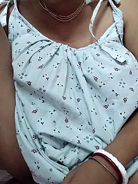 Snapshot of miss-Riy chatting on November 2025 05:42:01 PM miss-Riy online show from November 2025 05:42:01 PM