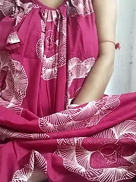 miss-Riy online show from July 2026 05:04:02 PM