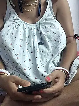 miss-Riy online show from July 2026 05:04:02 PM