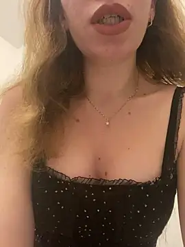 EvaRush online show from December 2024 08:33:02 PM