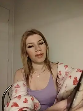 EvaRush online show from March 2026 07:53:01 PM