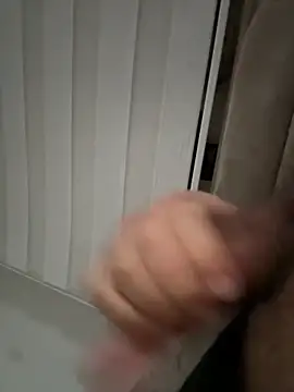 derFickerali online show from September 2025 02:28:02 AM