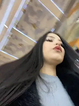 Chloe  Moon online show from December 2024 04:06:01 PM