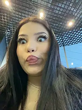 Chloe  Moon online show from December 2024 11:15:02 AM