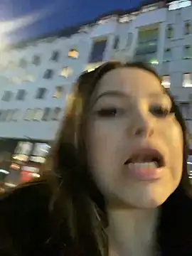 Chloe  Moon online show from January 2025 02:28:02 PM