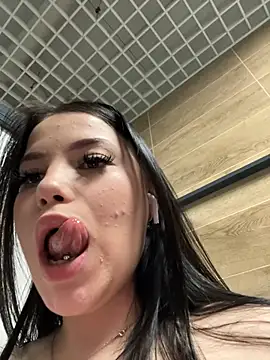 Chloe  Moon online show from January 2025 10:10:01 PM