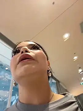 Chloe  Moon online show from March 2025 09:24:02 AM