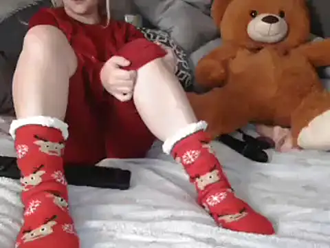 LaRa forU online show from January 2025 10:39:01 AM