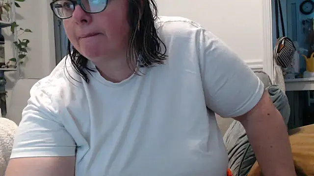 LauLauPAWG online show from February 2025 02:43:02 PM