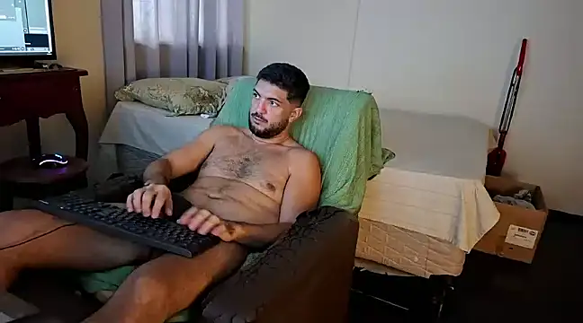 LUH133 online show from December 2024 05:47:02 PM