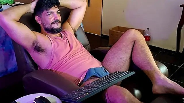 LUH133 online show from February 2026 04:44:01 PM