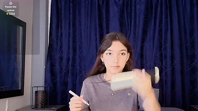 Marcelaa fox online show from February 2025 08:33:02 PM