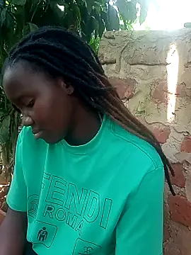 Snapshot of Black_juicy24 chatting on January 2025 12:24:01 PM Black juicy24 online show from January 2025 12:24:01 PM