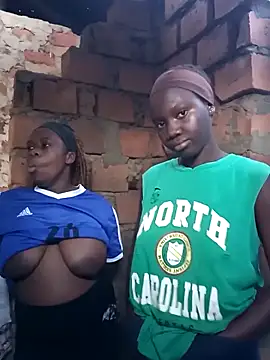 Snapshot of Black_juicy24 chatting on October 2025 04:32:02 AM Black juicy24 online show from October 2025 04:32:02 AM