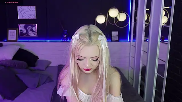 EmilyAir online show from January 2025 03:32:02 AM