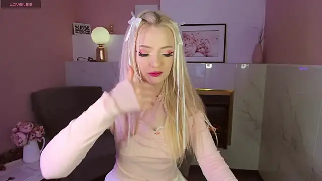 EmilyAir online show from February 2025 01:11:01 AM