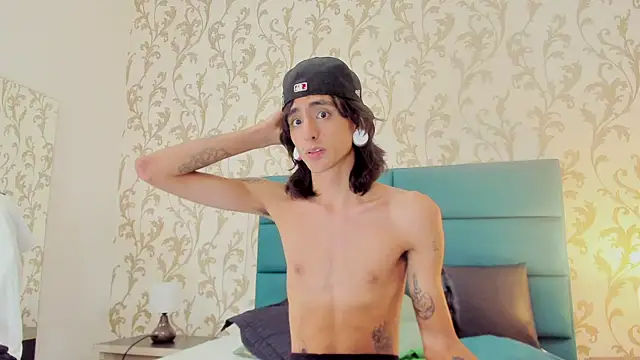 Matthew Dixonn online show from December 2024 02:12:02 AM