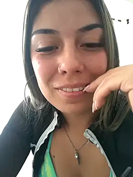 Sweel Leyva18 online show from February 2025 07:40:02 PM