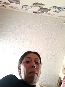 Sweel Leyva18 online show from November 2025 09:05:02 PM