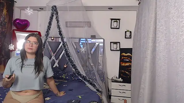 Steisyromero7 online show from November 2025 01:14:02 PM