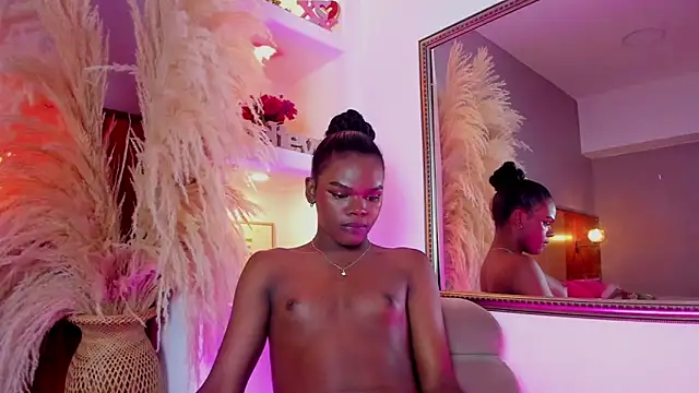 CamiEstrada online show from January 2025 08:01:01 AM