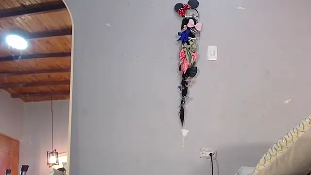 Snapshot of Luna_Florez chatting on January 2025 07:32:02 PM Luna Florez online show from January 2025 07:32:02 PM