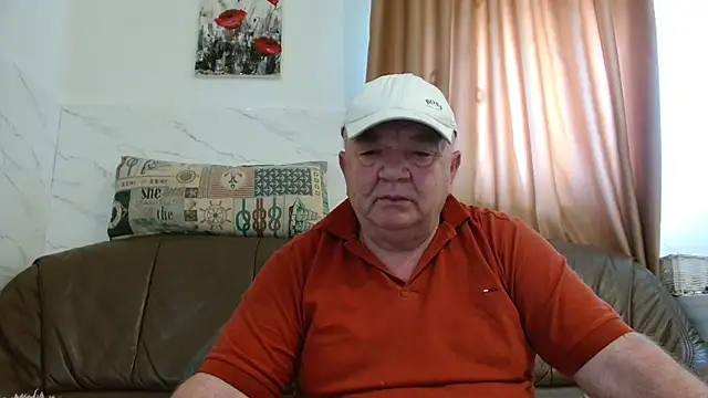 fullballs6 online show from April 2026 09:43:01 AM