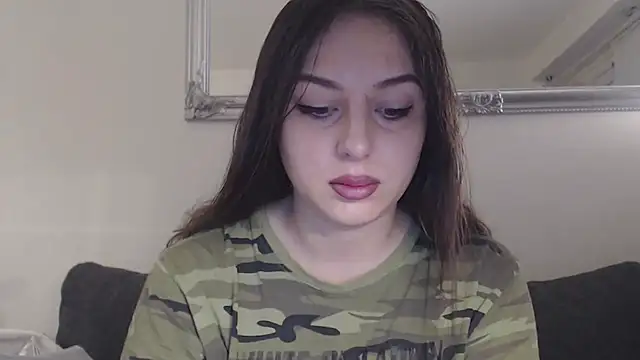 Snapshot of courtneyPerfect chatting on December 2024 07:54:02 AM courtneyPerfect online show from December 2024 07:54:02 AM