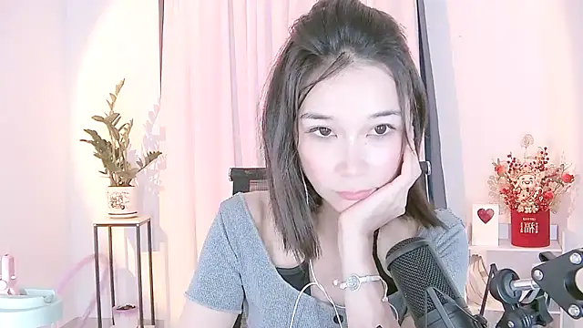 Amity-ox online show from February 2025 02:13:02 PM