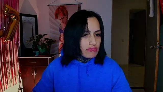 TinnaDawsom online show from October 2025 12:52:01 AM